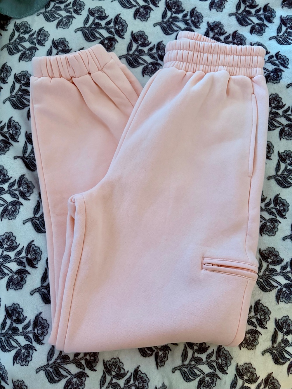 BN Comfrt Airplane Travel Sweatpants Sz S Woman’s Unisex Limited Edition Pixie